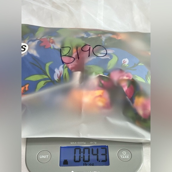 B.O.G Collective Lottie & Holly Floral Romper Vacation XS NWT - Picture 11 of 11